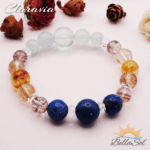 迷いをほどき、静かな決断を支える青と黄金ブレスレット│Claravia - 画像 (4)